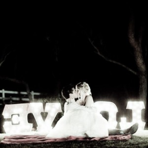 love-couple-marquee-sign